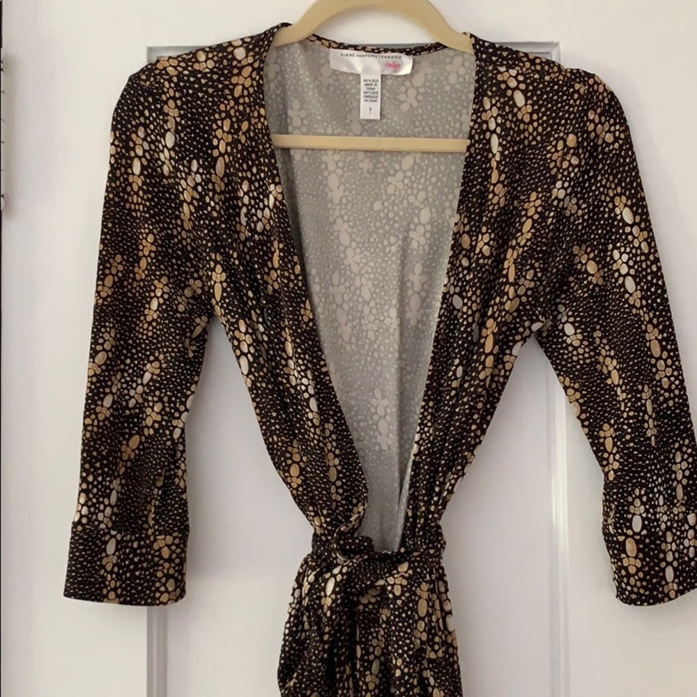 DVF python wrap- vintage print s8